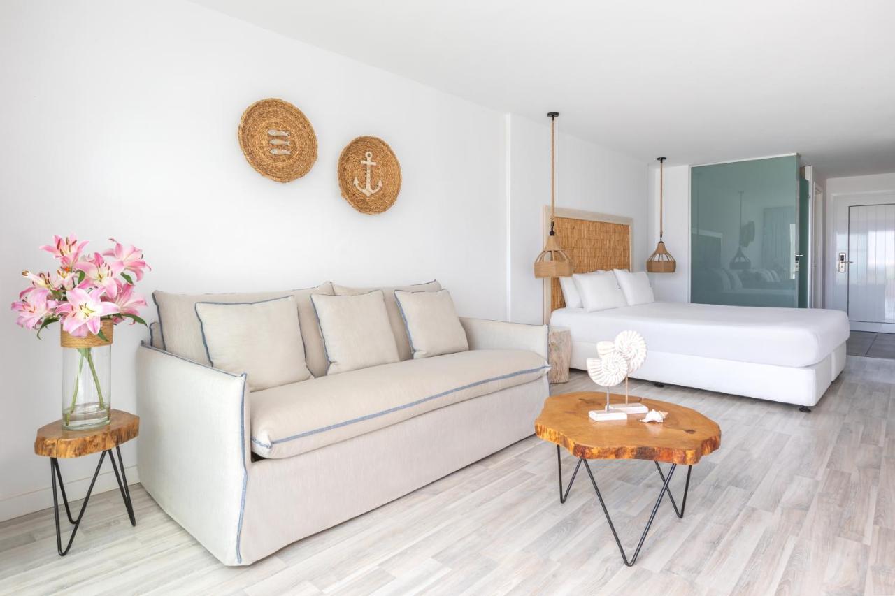Blue Harbour Boutique Aparthotel Ayia Napa Ngoại thất bức ảnh
