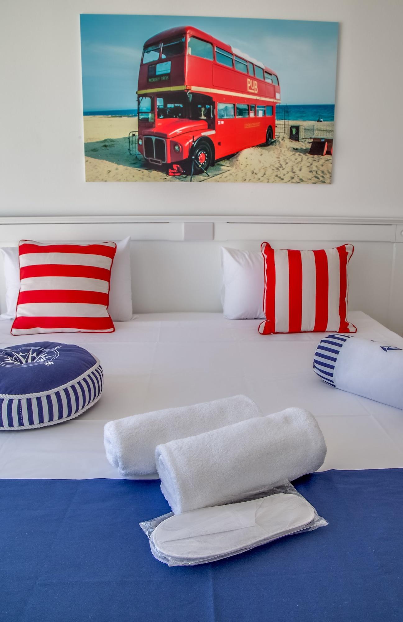 Blue Harbour Boutique Aparthotel Ayia Napa Ngoại thất bức ảnh