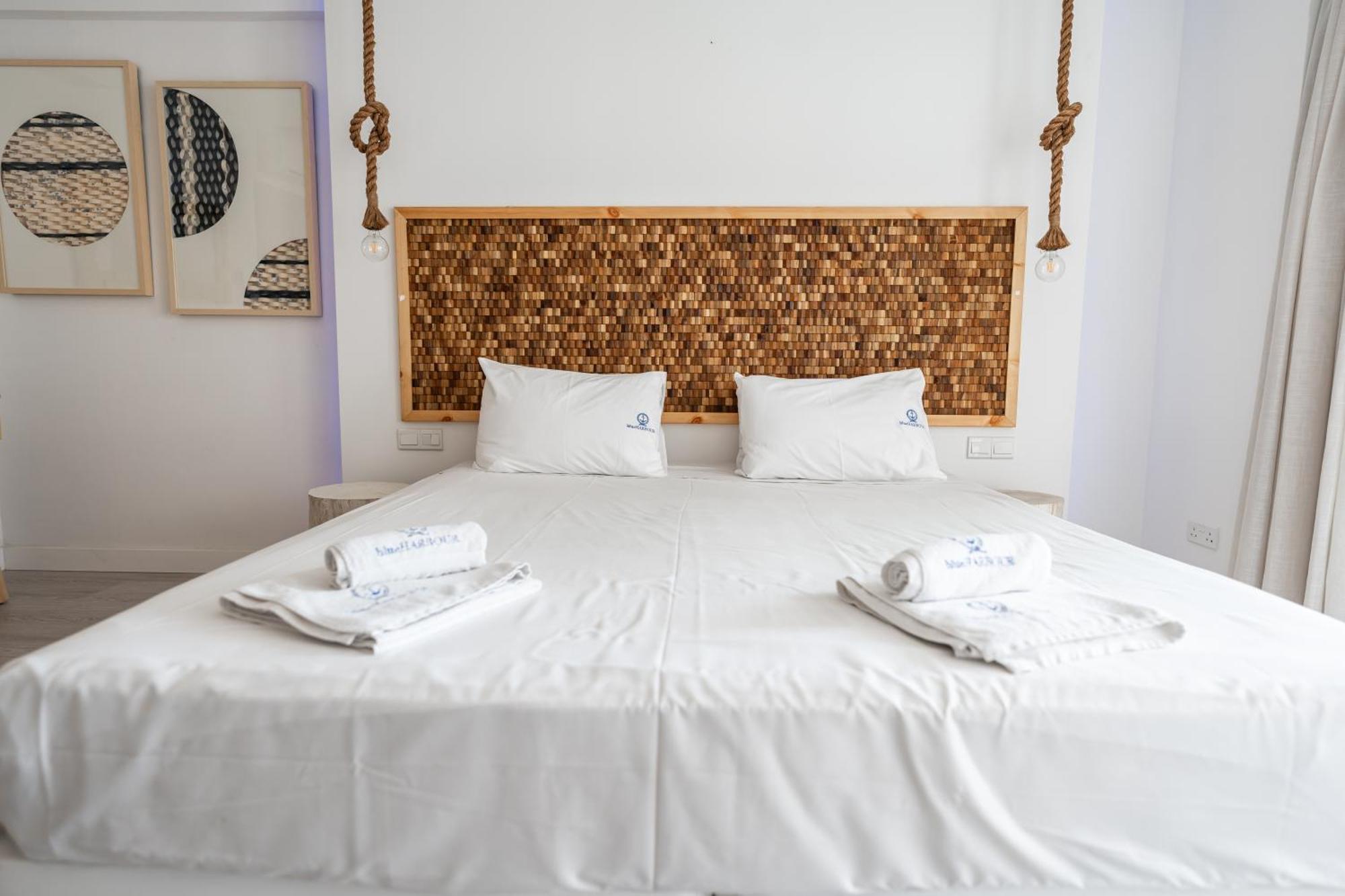 Blue Harbour Boutique Aparthotel Ayia Napa Ngoại thất bức ảnh